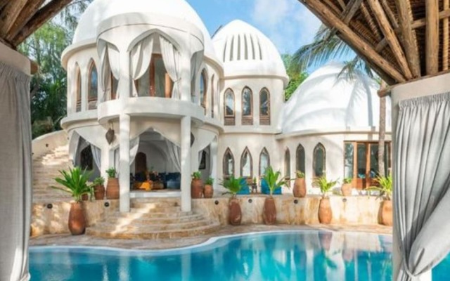 Xanadu Villas Retreat 2pax
