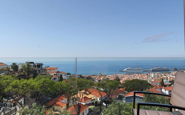 Skylounge by Our Madeira