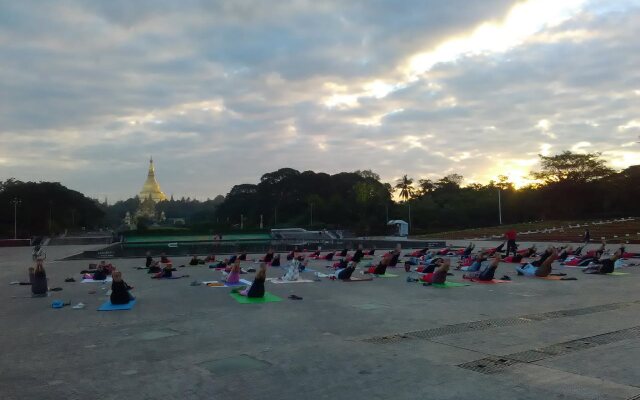 Sky View Hotel Yangon