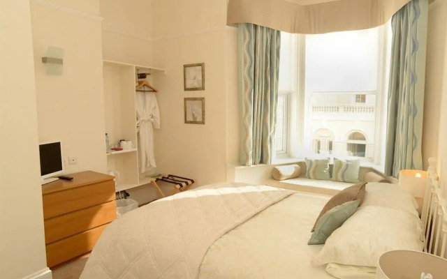 Sea Breezes Guest House