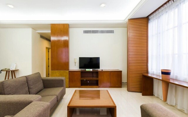 Classic 2BR in Changkat B. Bintang, KL Tower View