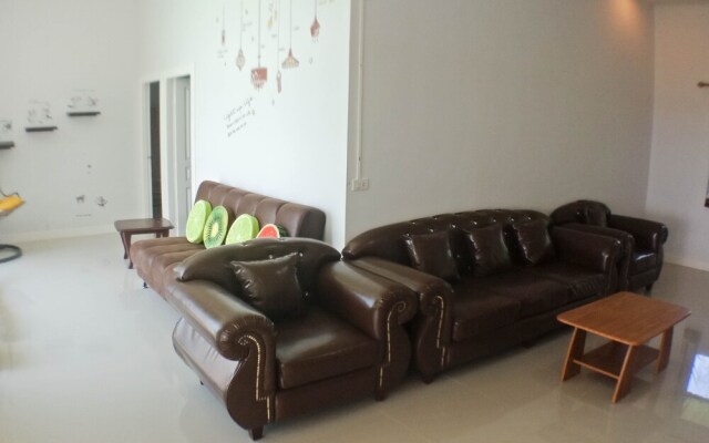 Baan Nup Tang Pool Villa