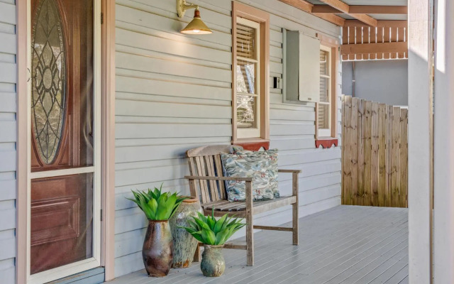 Whispering Pines Cottages