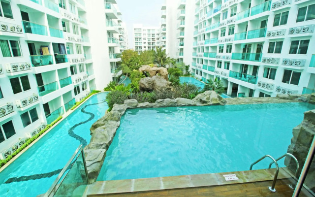 Amazon Residence Condo by MaiNot
