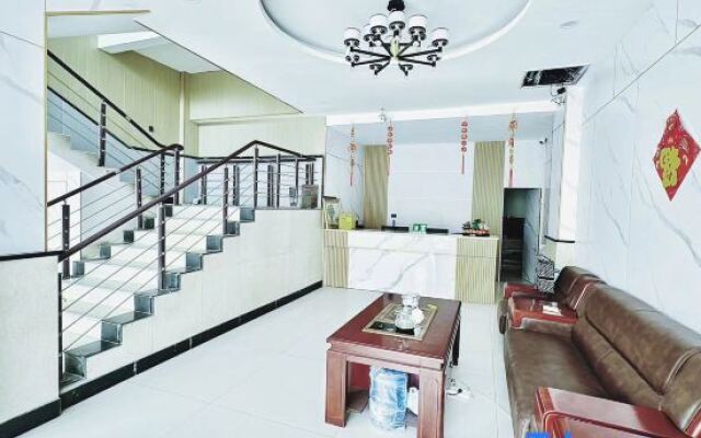 Luntai Yongxuan Express Hotel