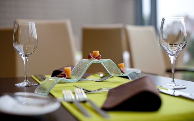 Abacus Business & Wellness Hotel