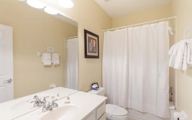 Vista Cay - 8001 Coolbreeze Dr #118