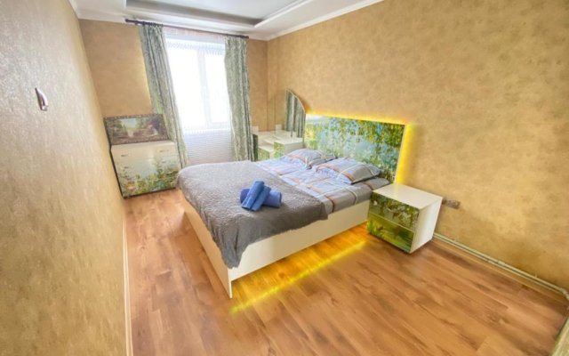 2х комнатная красивая квартира в мкр Васильковский