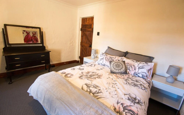 Old Swanport General Store, Swanport-Murray River