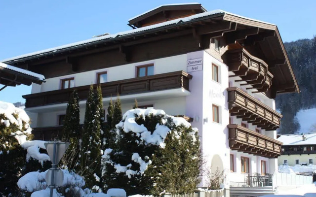 Pension Monika - Kaprun