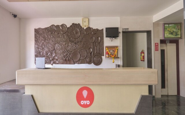 OYO 12204 Hotel Sai Sagar