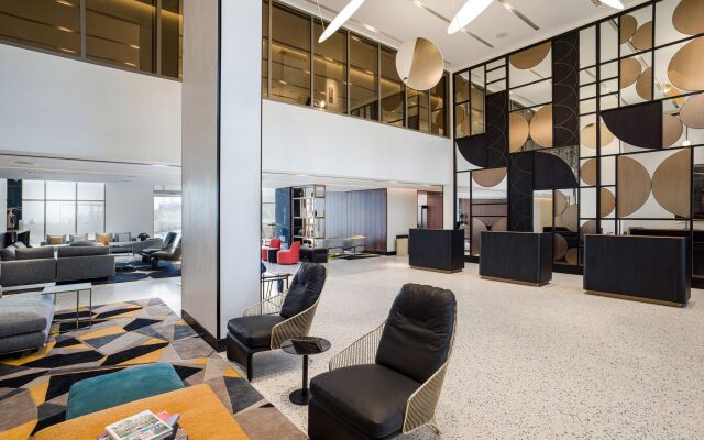 Th8 Palm Dubai Beach Resort, Vignette Collection, by IHG