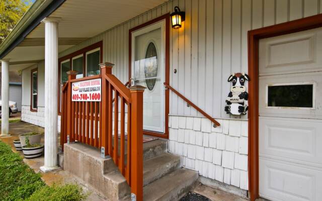 Gulf Village 3 Bedroom Home