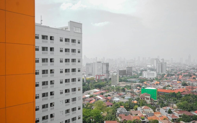Modern with City View 2BR at Green Pramuka Apartment