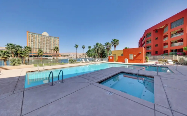 Step-free Bullhead City Condo w/ Balcony!