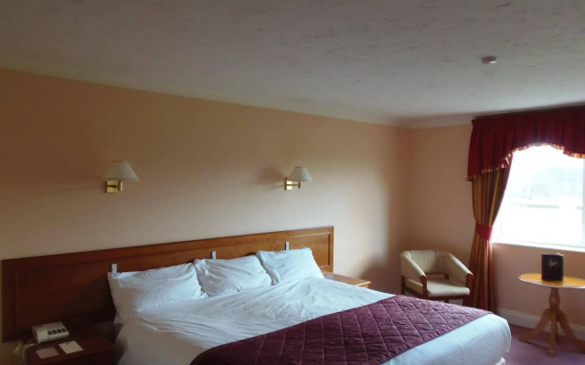 Potters International Hotel