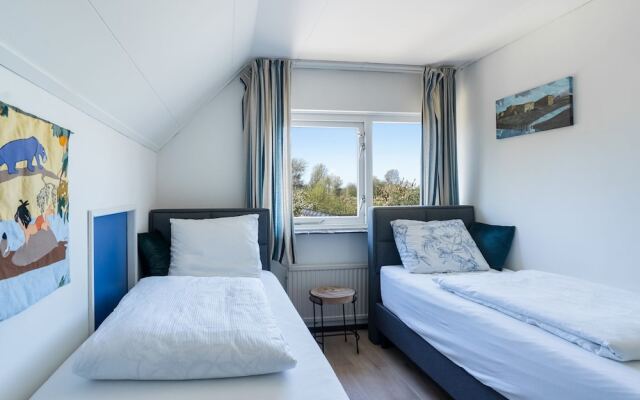 Scenic Villa Near Bergen Close To the Sea
