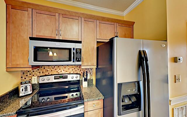 Classy Unit #302 - 1 Br Condo