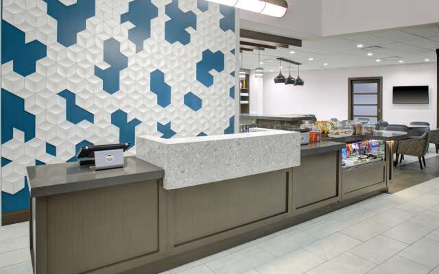 Hyatt Place Dallas / The Colony