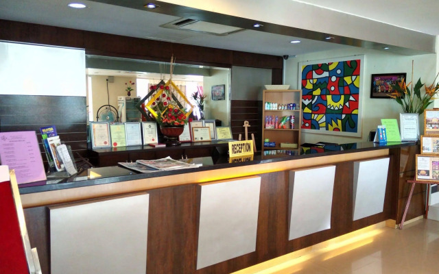 Capital O 89658 Bustani Hotel