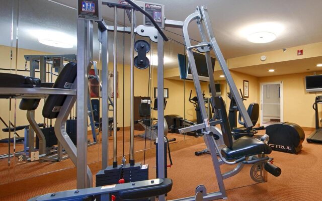 Best Western Plus Bradenton Hotel & Suites