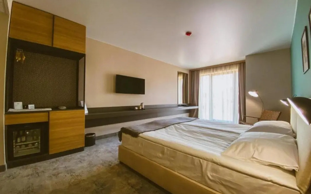 B1 Downtown Hotel