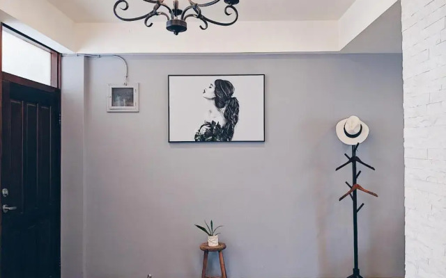 Mutter Apartment