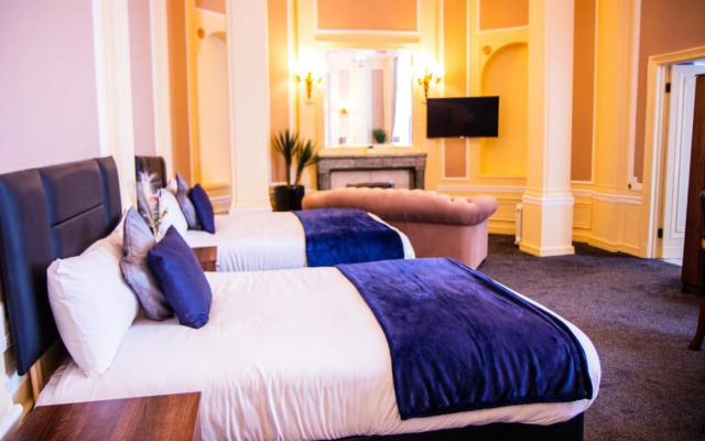 Britannia Adelphi Hotel