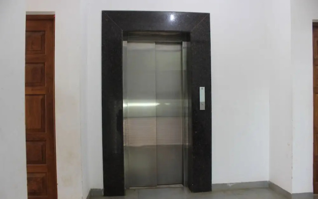 OYO 9712 Home 1BHK Elegant Arpora