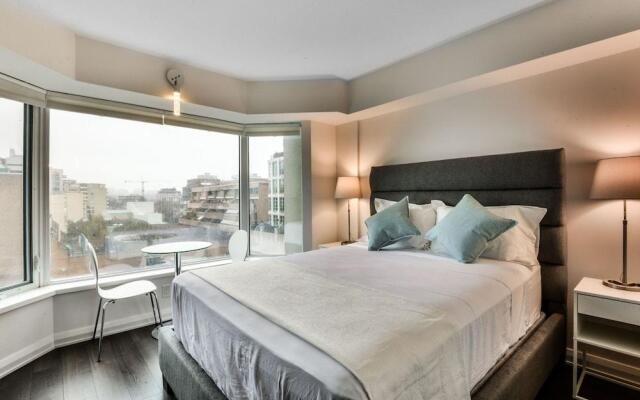 WhiteHall Suites- Yorkville