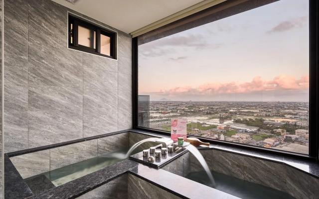 Cuncyue Hot Spring Resort