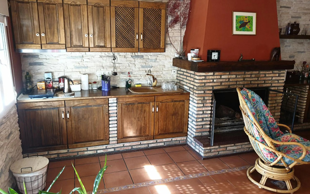 Amplia y luminosa buhardilla & total independencia