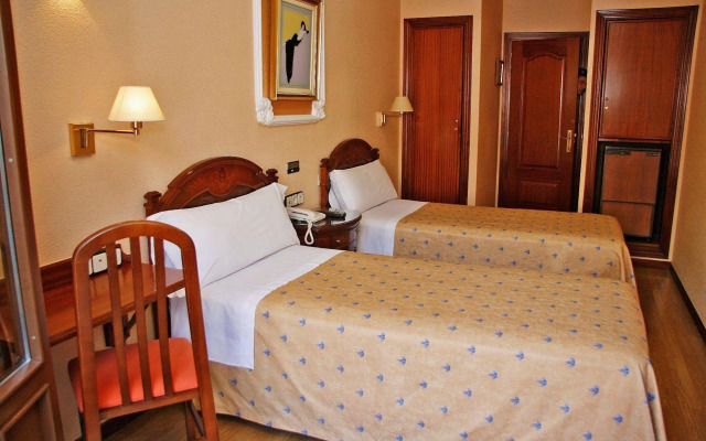 Hostal Victoria III