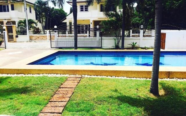 Hua Hin Home 66 Pool Villa