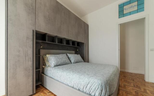 Rione Prati Elegant Apartment With Balcony