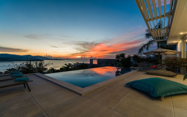 Sunset Bay Villa