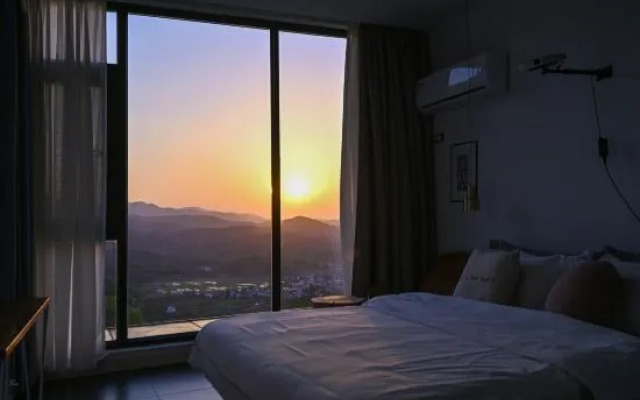 Meet Mofan Hostel