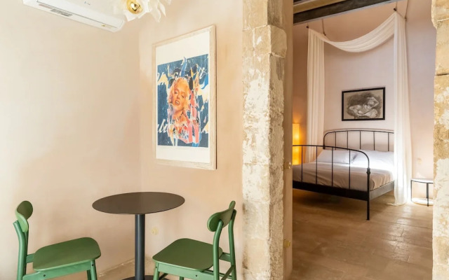 Charming Nest With Terrace