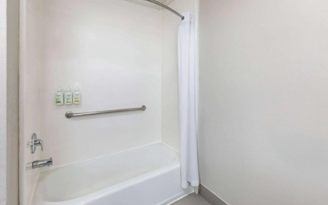 La Quinta Inn & Suites by Wyndham North Orem