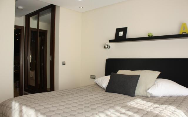 110 - Beach Two-Bedroom Apartment