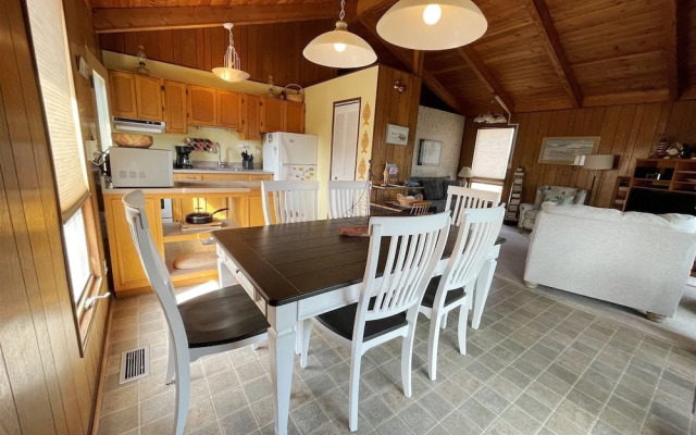 Exhale 3 Bedroom Cottage by RedAwning