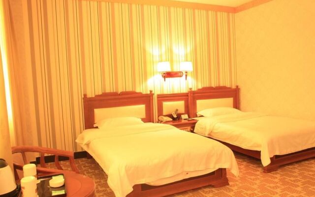 Super 8 Hotel - Guangzhou Baiyun Airport Renhe Station Inn