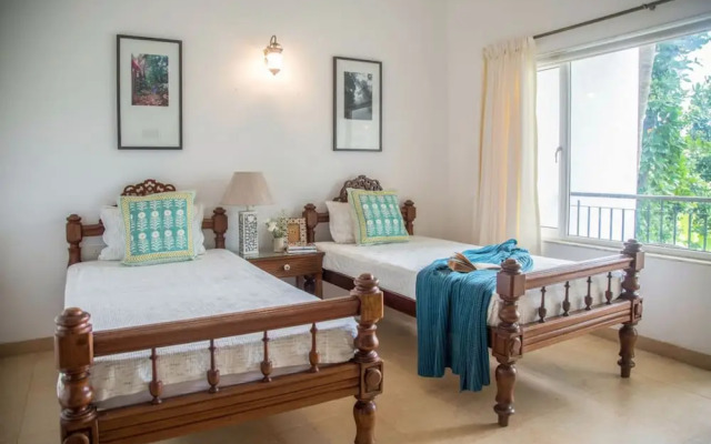 Frangipani by Hireavilla - 4BR w Pool Field View
