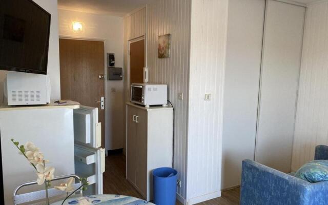 Appartement Balaruc-les-Bains, 1 pièce, 2 personnes - FR-1-553-116