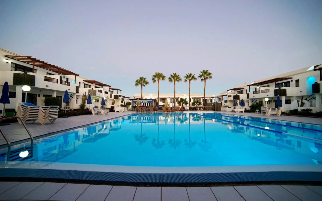 Apartamentos Plaza Azul