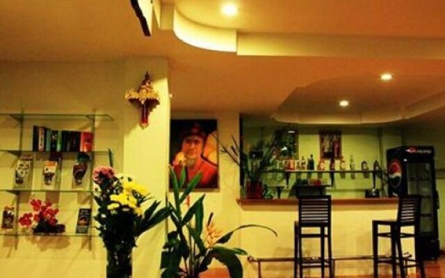 Ton Rak Residence