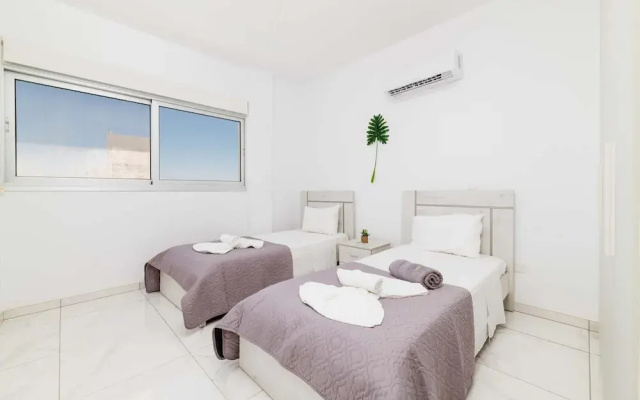 Elite Blu Heights Villa