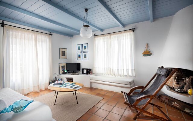 Mykopetra Villas