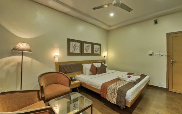Vishwaratna Hotel