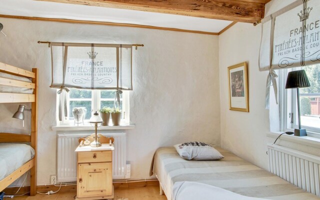 Nice Home in Jonstorp With 3 Bedrooms and Wifi